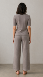 Essential Texture: Modern Waffle-Knit Crew-Neck T-Shirt - Image 3